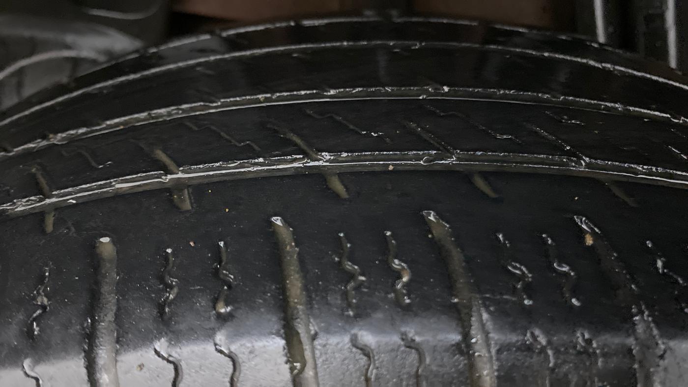2015 Nissan Terrano XL P, Petrol, Manual, 66,809 km, Right Rear Tyre Tread