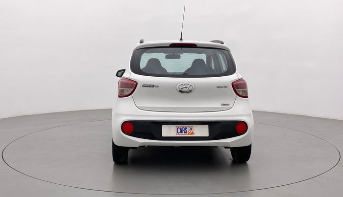 2017 Hyundai Grand i10 SPORTZ (O) 1.2 AT VTVT, Petrol, Automatic, 78,100 km, Back/Rear