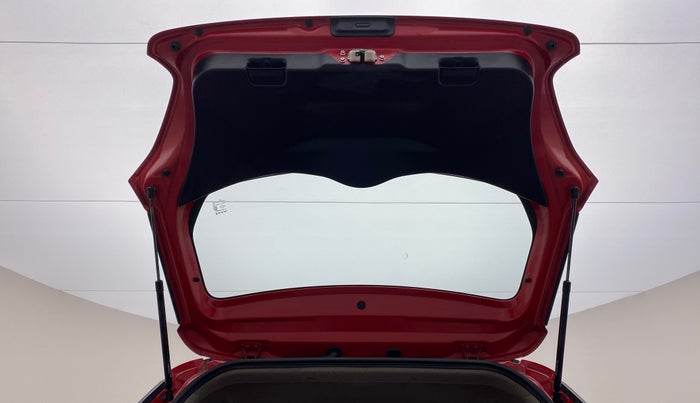 2018 Maruti Swift VDI AMT, Diesel, Automatic, 67,819 km, Boot Door Open