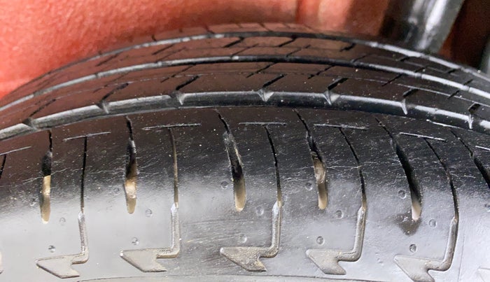 2017 Maruti IGNIS ZETA 1.2 K12, Petrol, Manual, 21,204 km, Left Rear Tyre Tread