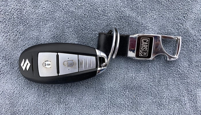 2017 Maruti IGNIS ZETA 1.2 K12, Petrol, Manual, 21,204 km, Key Close Up