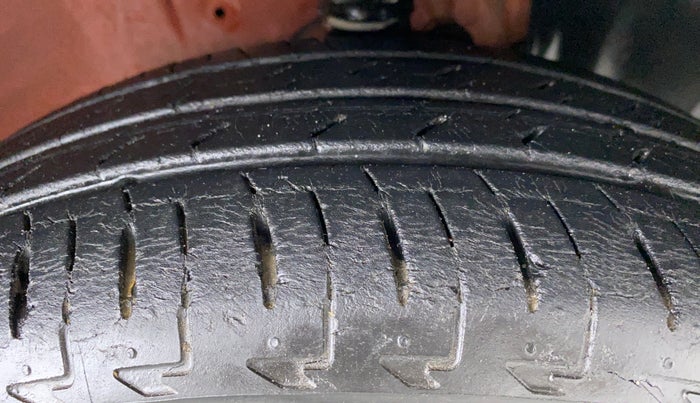 2017 Maruti IGNIS ZETA 1.2 K12, Petrol, Manual, 21,204 km, Right Front Tyre Tread