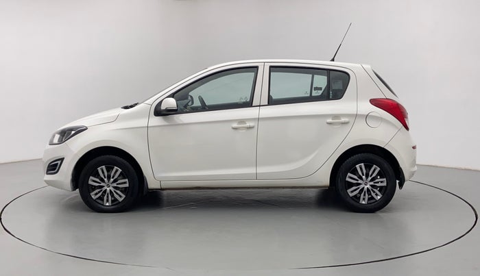 2013 Hyundai i20 MAGNA O 1.4 CRDI, Diesel, Manual, 71,348 km, Left Side