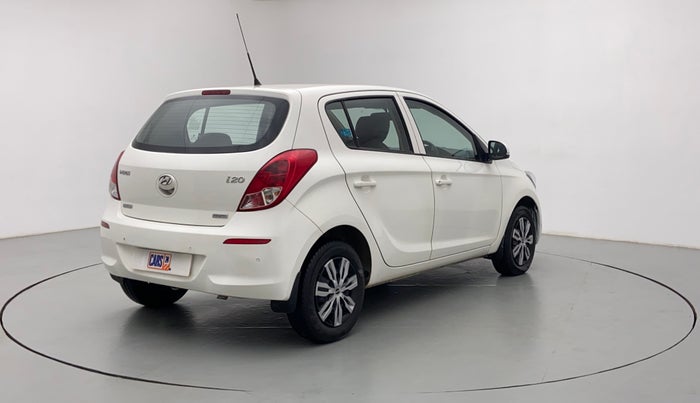 2013 Hyundai i20 MAGNA O 1.4 CRDI, Diesel, Manual, 71,348 km, Right Back Diagonal