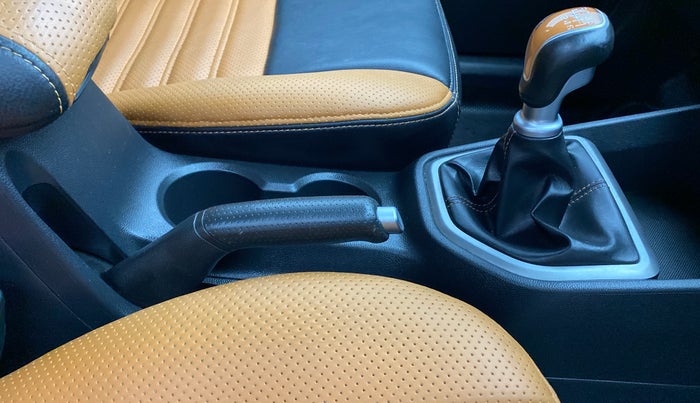 2018 Hyundai Creta 1.6 SX PLUS PETROL, Petrol, Manual, 31,594 km, Gear Lever