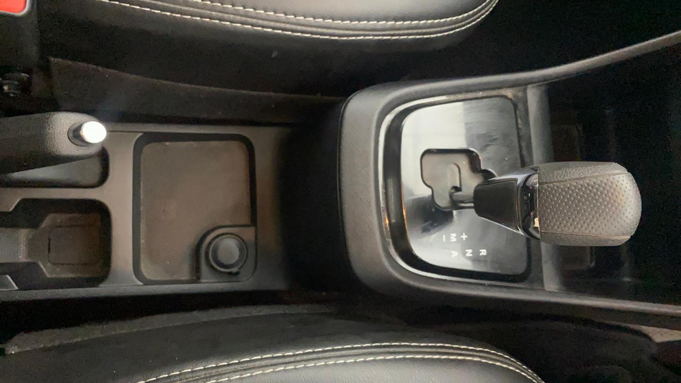 2023 Tata PUNCH CREATIVE  AMT, Petrol, Automatic, 9,189 km, Gear Lever