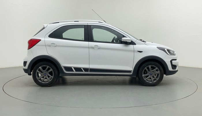 2020 Ford FREESTYLE TITANIUM 1.2 TI-VCT MT, Petrol, Manual, 16,546 km, Right Side