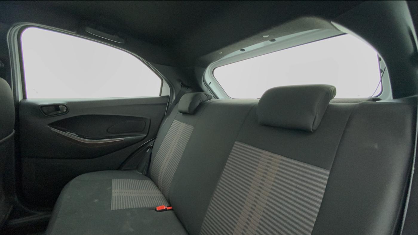 2020 Ford FREESTYLE TITANIUM 1.2 TI-VCT MT, Petrol, Manual, 16,546 km, Right Side Rear Door Cabin