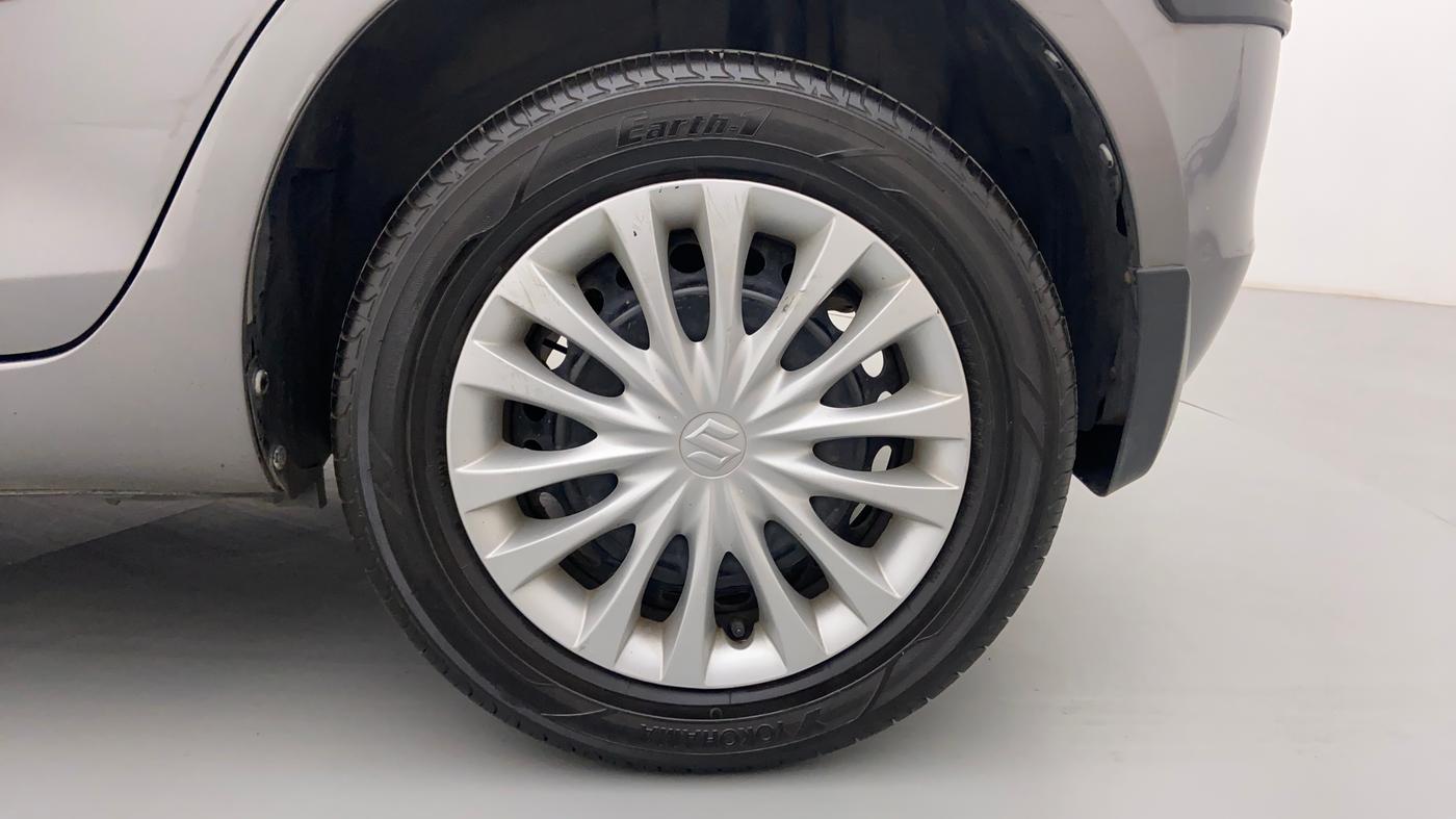 2015 Maruti Swift VXI D, Petrol, Manual, 53,522 km, Left Rear Wheel