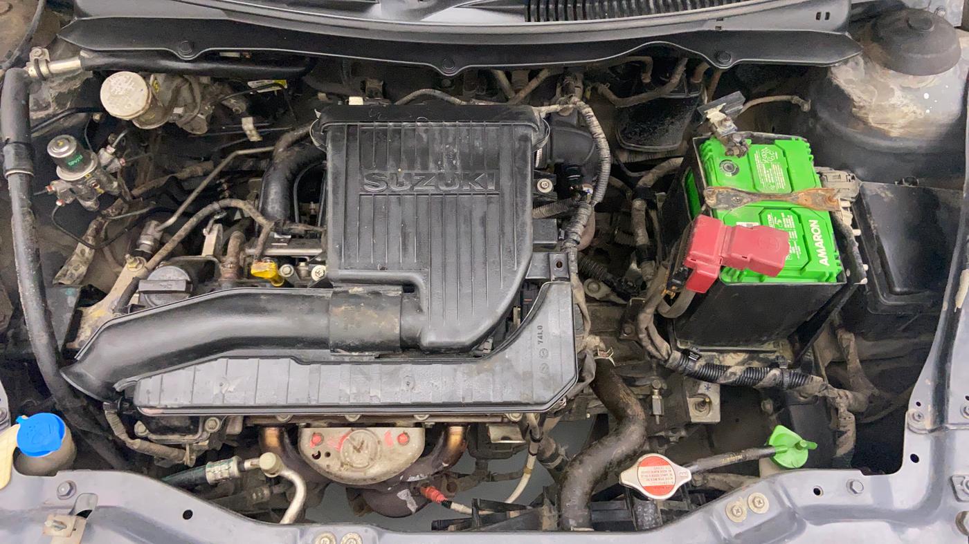 2015 Maruti Swift VXI D, Petrol, Manual, 53,522 km, Open Bonet
