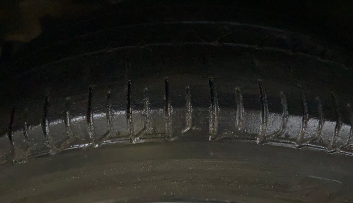 2019 Hyundai Elite i20 SPORTZ PLUS 1.2, Petrol, Manual, 54,982 km, Right Rear Tyre Tread