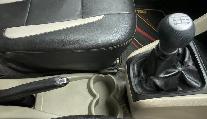 2015 Maruti Celerio VXI CNG, CNG, Manual, 83,562 km, Gear Lever