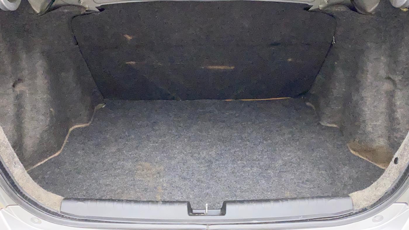 2014 Honda Amaze 1.2L I-VTEC S, Petrol, Manual, 1,03,067 km, Boot Inside