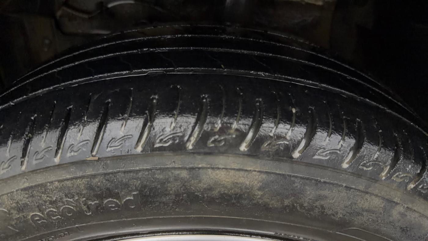 2021 Maruti Vitara Brezza VXI, Petrol, Manual, 59,757 km, Left Front Tyre Tread