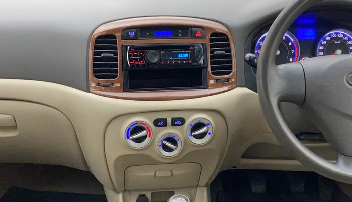 2010 Hyundai Verna TRANSFORM 1.6 VTVT, Petrol, Manual, 86,265 km, Air Conditioner
