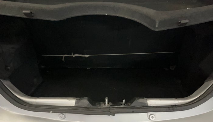 2016 Tata Tiago XZ PETROL, Petrol, Manual, 49,273 km, Boot Inside