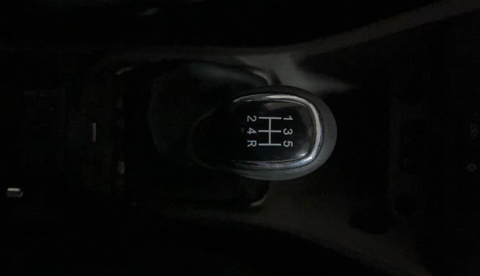 2016 Tata Tiago XZ PETROL, Petrol, Manual, 49,273 km, Gear Lever