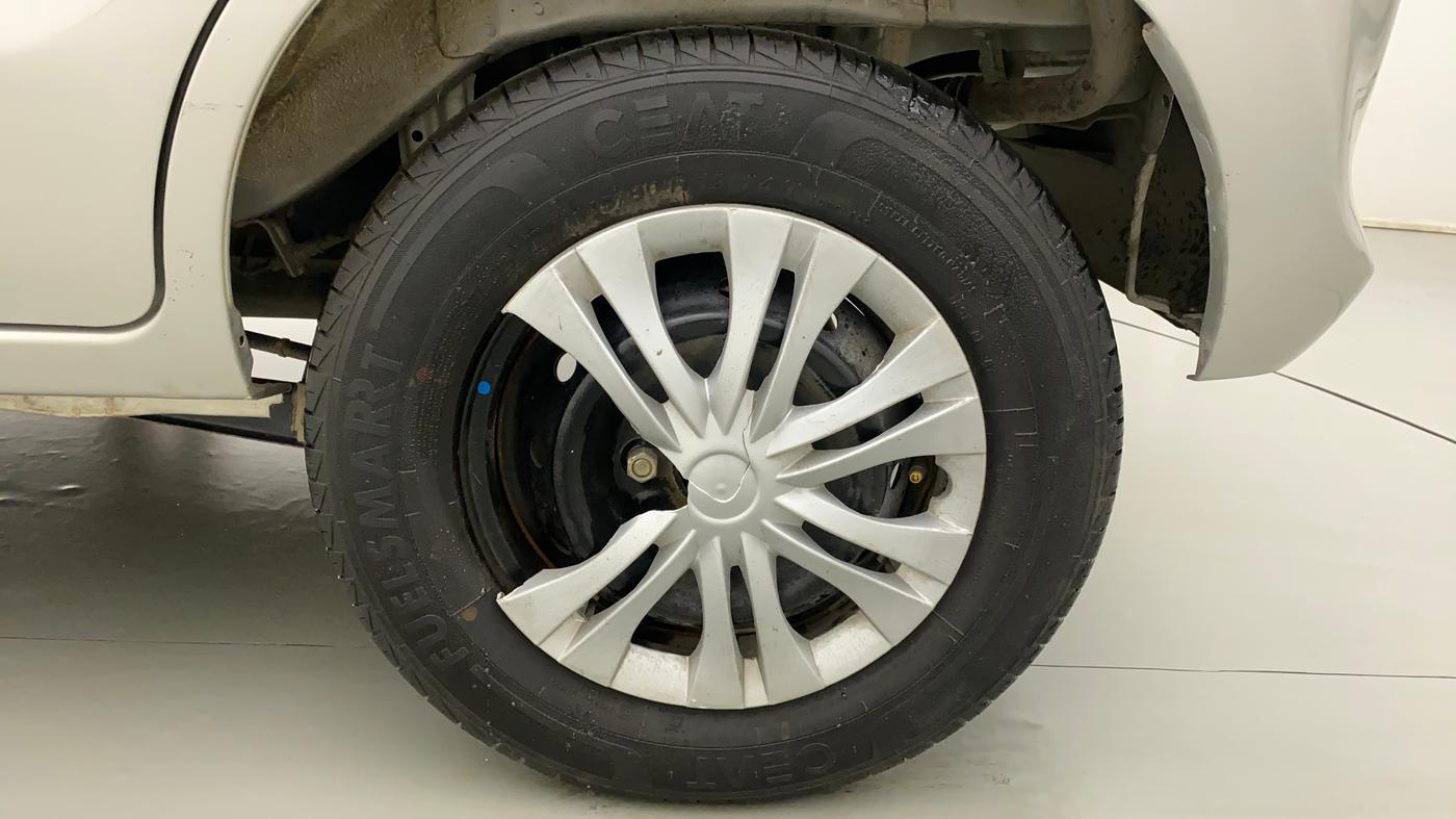 2021 Maruti Alto VXI, Petrol, Manual, 13,594 km, Left Rear Wheel