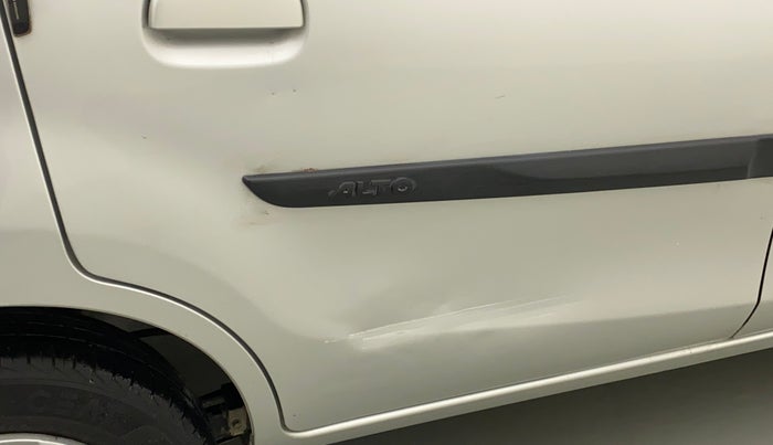 2021 Maruti Alto VXI, Petrol, Manual, 13,594 km, Right rear door - Slightly dented
