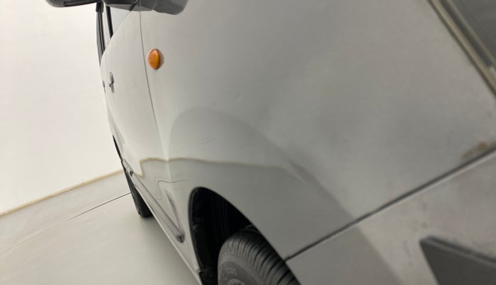 2016 Maruti Wagon R 1.0 VXI, Petrol, Manual, 72,594 km, Right fender - Slightly dented