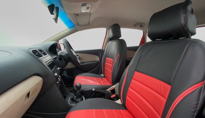2012 Volkswagen Polo HIGHLINE1.2L PETROL, Petrol, Manual, 1,26,553 km, Right Side Front Door Cabin