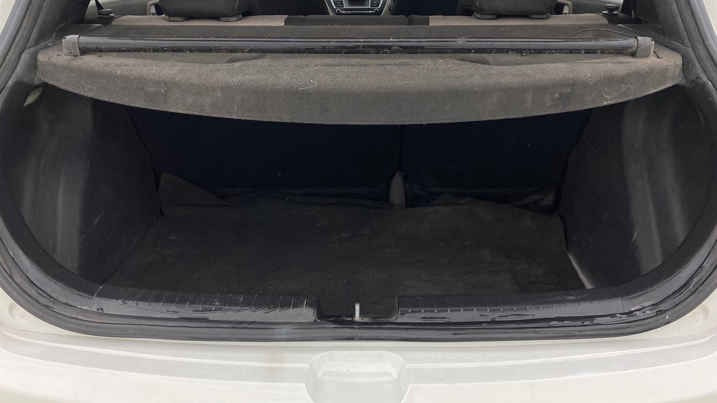 2014 Hyundai Elite i20 ASTA 1.2, Petrol, Manual, 76,440 km, Boot Inside