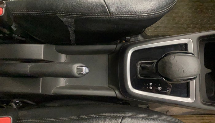 2019 Maruti Swift VXI AMT, Petrol, Automatic, 36,138 km, Gear Lever