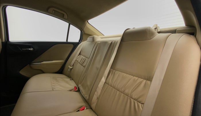 2016 Honda City 1.5L I-VTEC V MT, Petrol, Manual, 28,450 km, Right Side Rear Door Cabin