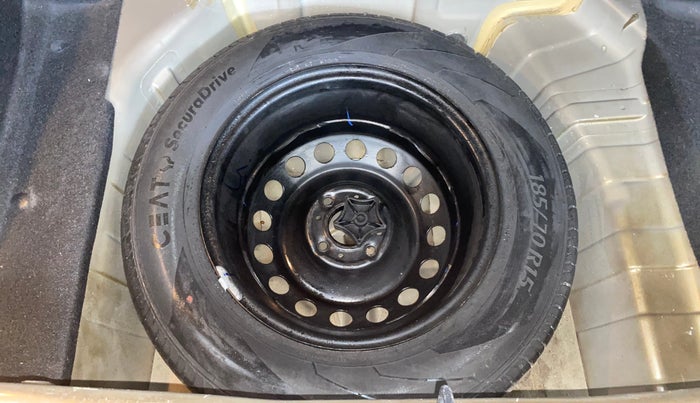 2022 Tata PUNCH ACCOMPLISHED MT, Petrol, Manual, 15,769 km, Spare Tyre