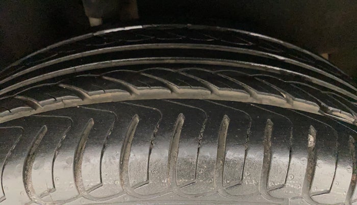 2018 Ford Ecosport TITANIUM + 1.5L PETROL AT, Petrol, Automatic, 12,623 km, Right Rear Tyre Tread