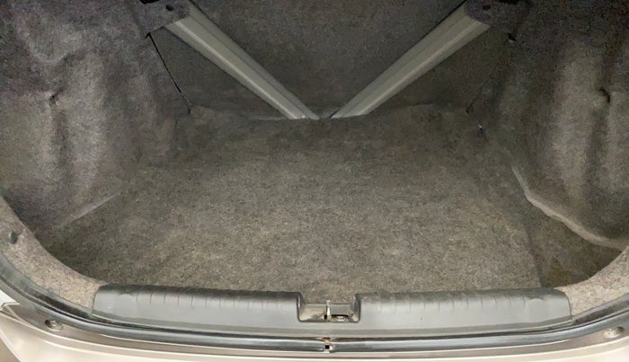 2014 Honda Amaze 1.2L I-VTEC S, Petrol, Manual, 56,804 km, Boot Inside