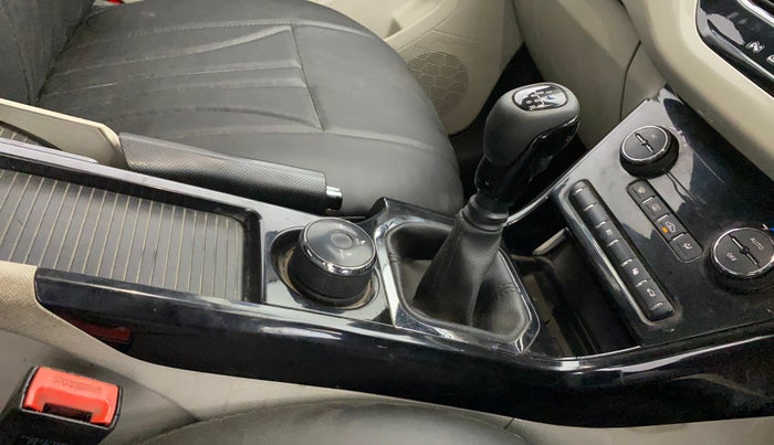 2021 Tata NEXON XZ PLUS PETROL, Petrol, Manual, 60,587 km, Gear Lever