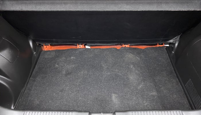 2019 Maruti Swift VXI AMT D, Petrol, Automatic, 8,975 km, Boot Inside