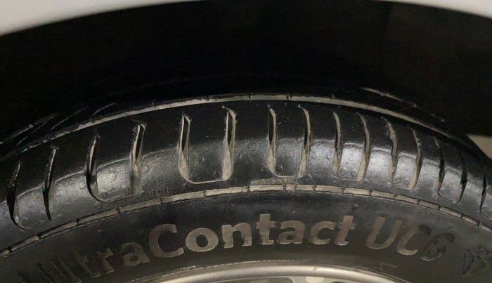 2015 Hyundai Grand i10 ASTA (O) 1.2 KAPPA VTVT, Petrol, Manual, 51,122 km, Right Front Tyre Tread