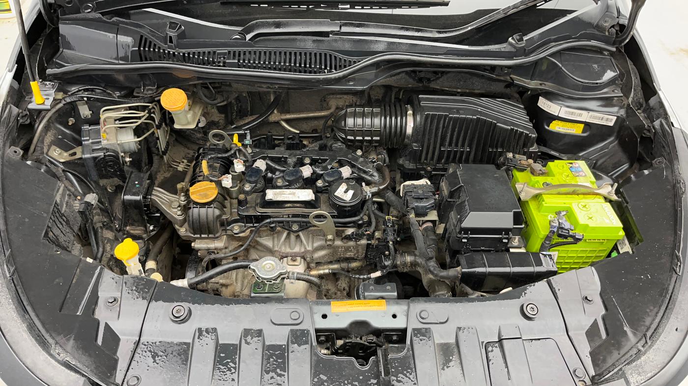 2020 Tata ALTROZ XZ PETROL, Petrol, Manual, 86,317 km, Engine View