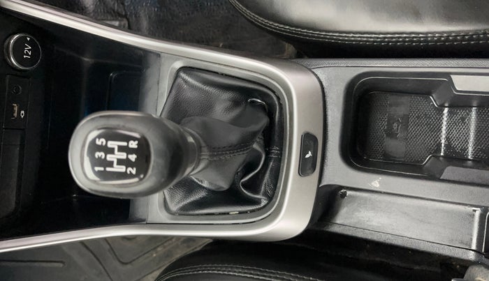 2020 Tata ALTROZ XZ PETROL, Petrol, Manual, 86,281 km, Gear Lever