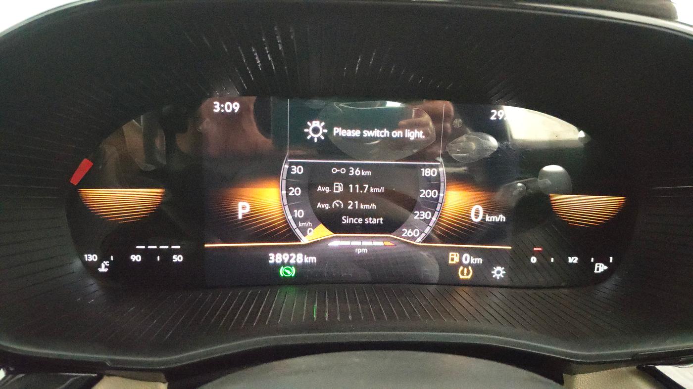 2023 Skoda SLAVIA STYLE 1.0L TSI AT, Petrol, Automatic, 38,892 km, Odometer Image
