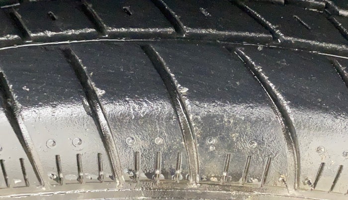 2019 Maruti New Wagon-R LXI 1.0, Petrol, Manual, 15,508 km, Right Front Tyre Tread