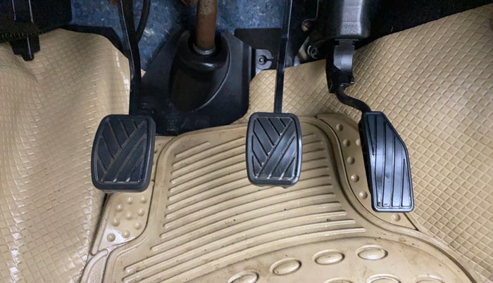 2019 Maruti New Wagon-R LXI 1.0, Petrol, Manual, 15,508 km, Pedals