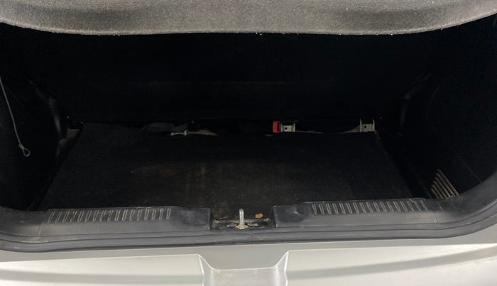 2022 Maruti Swift VXI, Petrol, Manual, 44,783 km, Boot Inside