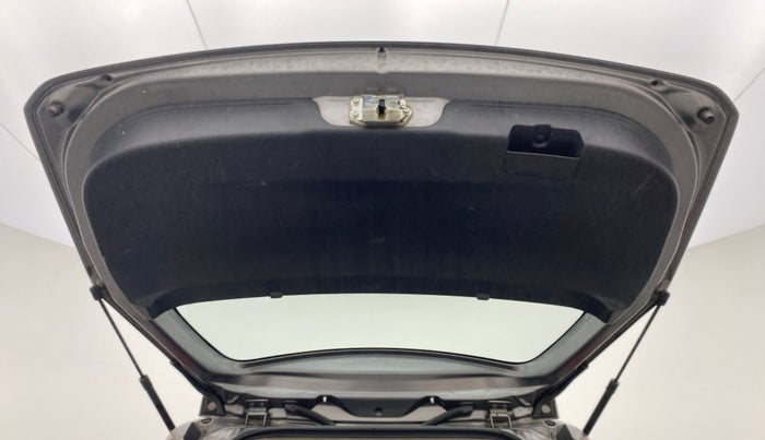 2011 Maruti Ritz VXI, Petrol, Manual, 1,00,332 km, Boot Door Open