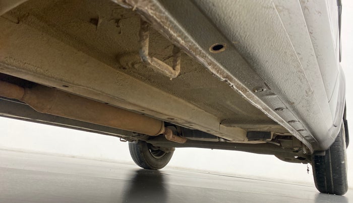 2011 Maruti Ritz VXI, Petrol, Manual, 1,00,332 km, Right Side Underbody