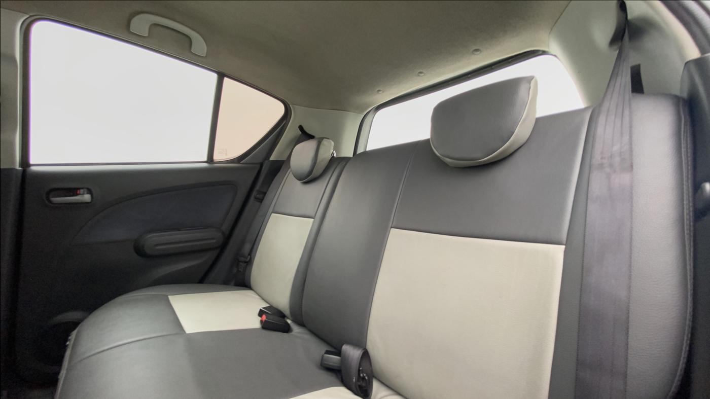 2011 Maruti Ritz VXI, Petrol, Manual, 1,00,332 km, Right Side Rear Door Cabin