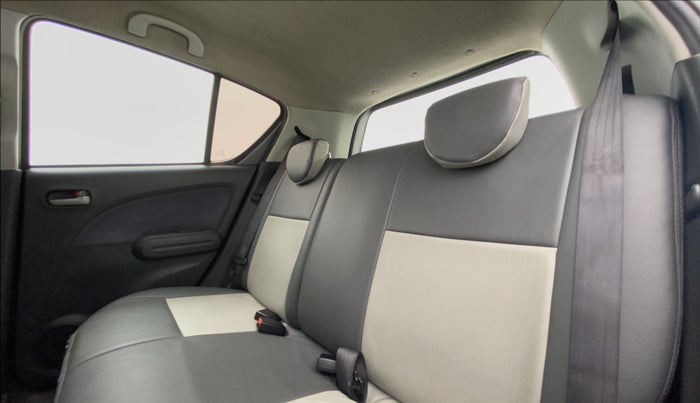 2011 Maruti Ritz VXI, Petrol, Manual, 1,00,332 km, Right Side Rear Door Cabin