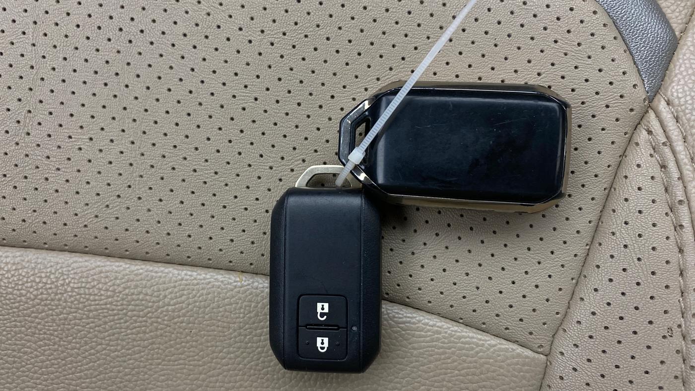 2022 Maruti Ertiga ZXI SHVS, Petrol, Manual, 66,537 km, Key Close Up