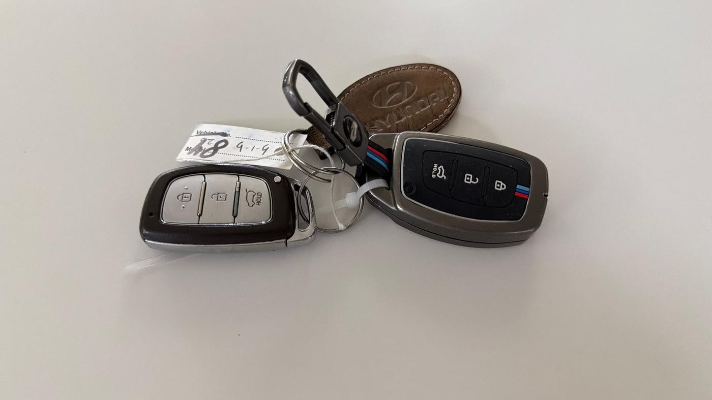 2018 Hyundai Creta SX AT 1.6 PETROL, Petrol, Automatic, 44,583 km, Key Close Up
