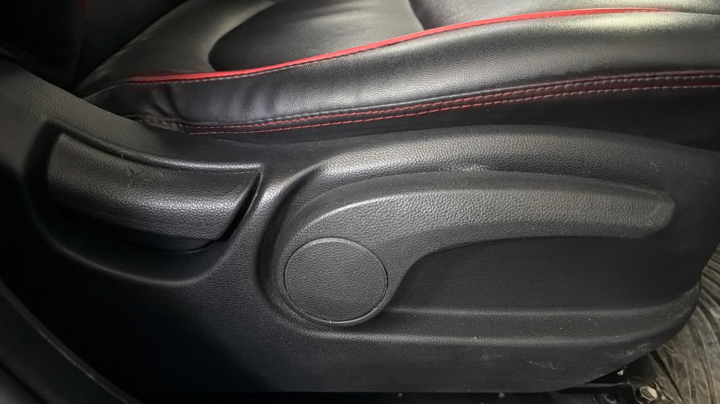 2018 Hyundai Creta SX AT 1.6 PETROL, Petrol, Automatic, 44,583 km, Driver Side Adjustment Panel