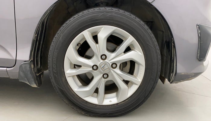 2019 Honda Amaze 1.5L I-DTEC V, Diesel, Manual, 1,30,578 km, Right Front Wheel
