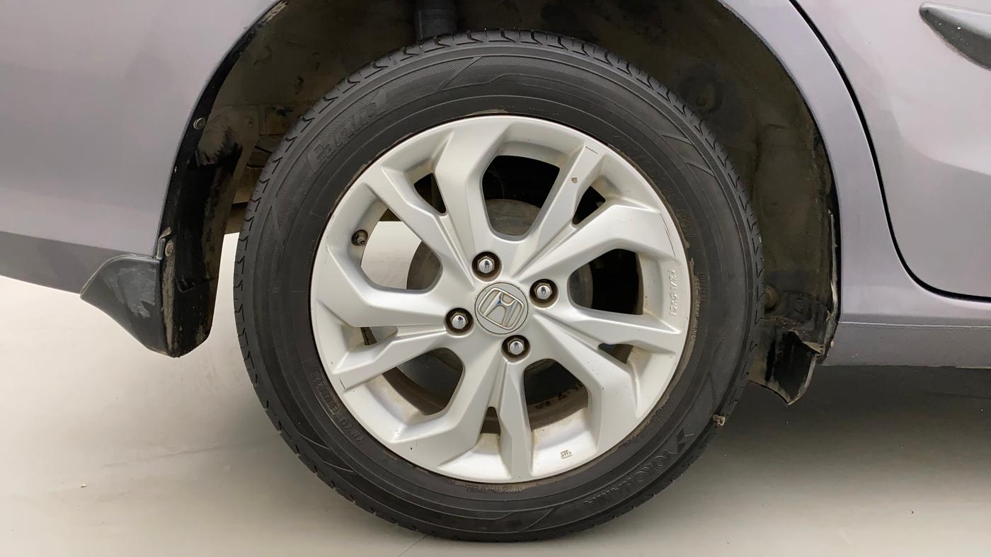 2019 Honda Amaze 1.5L I-DTEC V, Diesel, Manual, 1,30,578 km, Right Rear Wheel