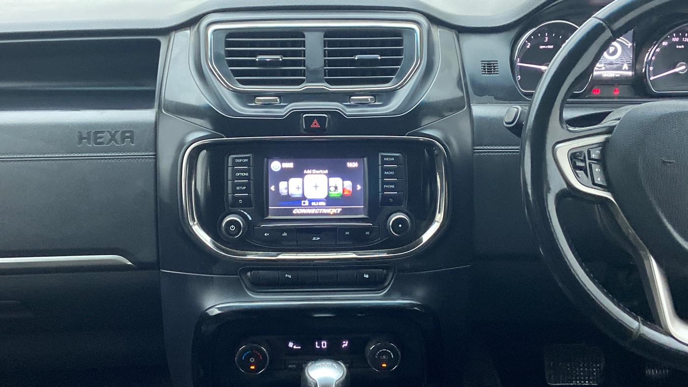 2017 Tata Hexa Varicor 400 XTA, Diesel, Automatic, 1,04,563 km, Air Conditioner